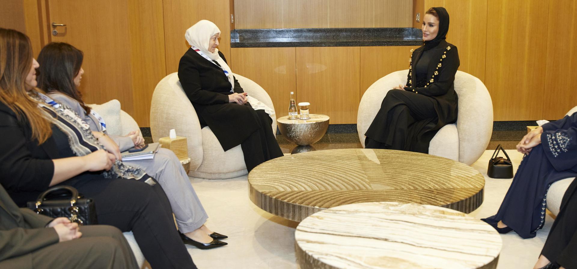 صاحبة السمو تجتمع برئيسة جمعية الحريري للتنمية البشرية المستدامة